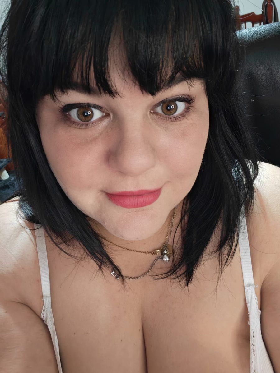 Mistress Suzie