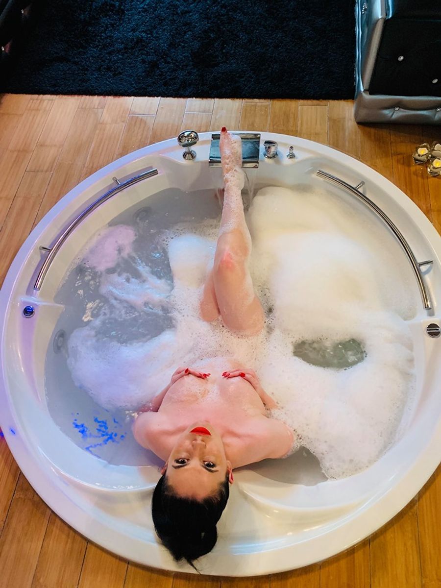 Jessica Jolie