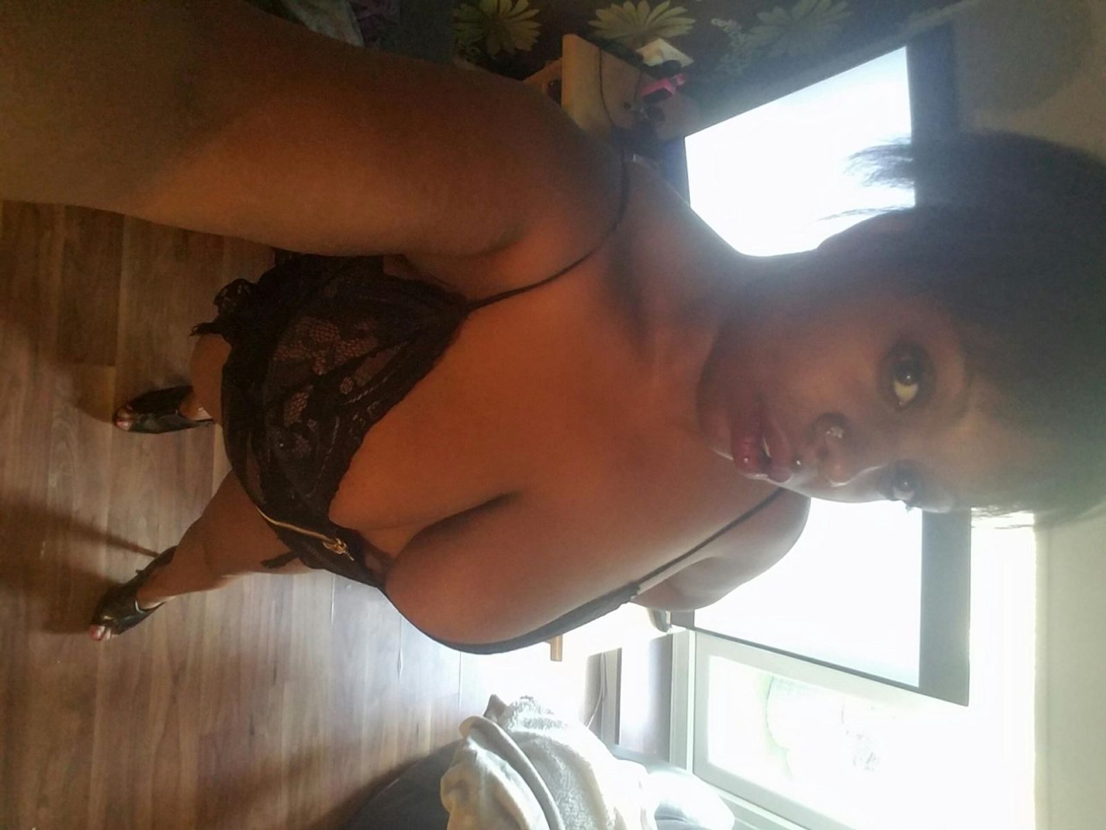 Filthy_Busty_Billie