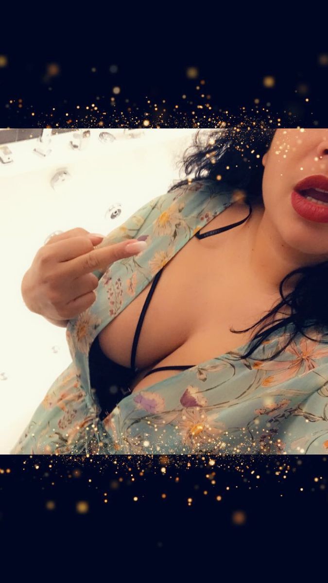 FinMilf Princess Valentina