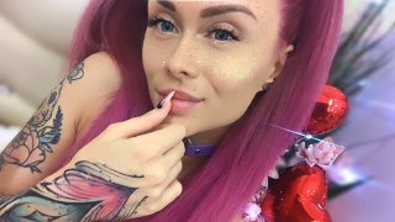 alice_pinkX
