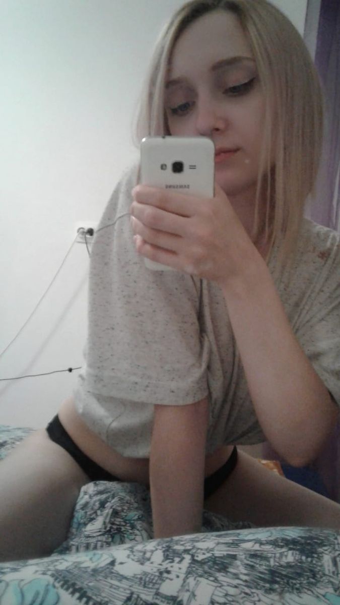 Roxy_Flower