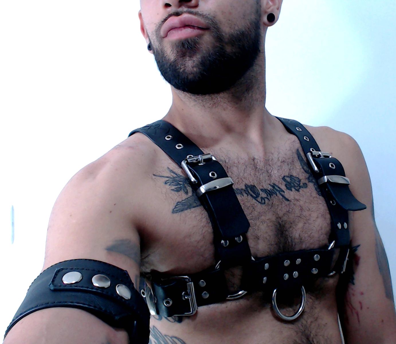 LeatherMasterCamiloBigCock