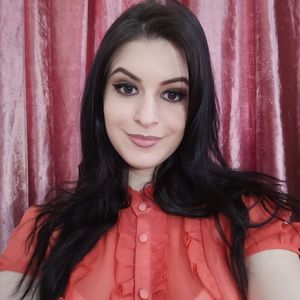 Lara Profile picture - Lara