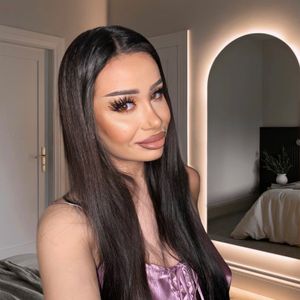 Profile picture - Delia Royal