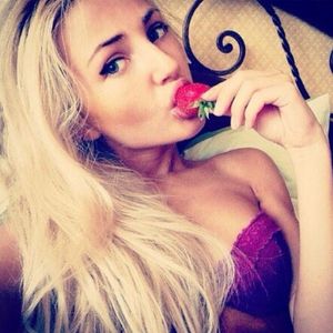 grande Profile picture - grande