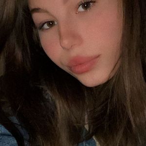Polina Profile picture - Polina
