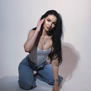 Eva Profile picture - Eva