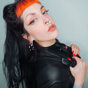 Emily Doomed Profile picture - Emily Doomed