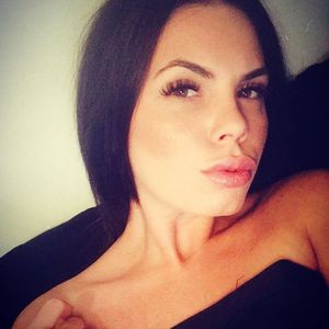 Jessica Jolie Profile picture - Jessica Jolie