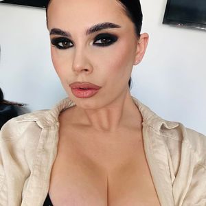 Jessica Jolie Profile picture - Jessica Jolie