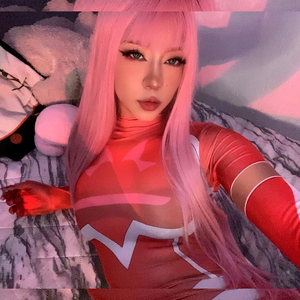 Chloe Moon Profile picture - Chloe Moon