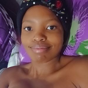 MaxineDaisy Profile picture - MaxineDaisy