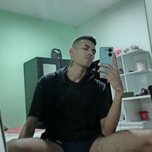 Mikael Profile picture - Mikael