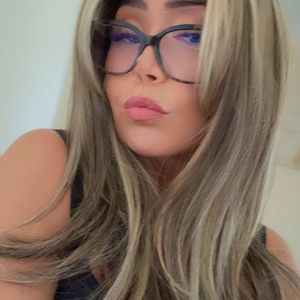 NaughtyLayla Profile picture - NaughtyLayla