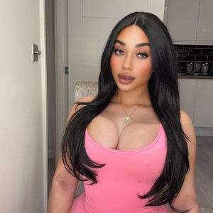 Layla Lamour Profile picture - Layla Lamour