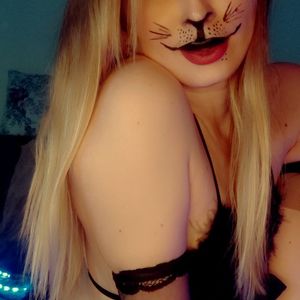 Mia Profile picture - Mia