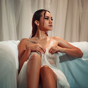 MiaReyes Profile picture - MiaReyes