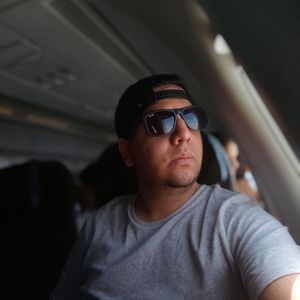 AlejoWink Profile picture - AlejoWink