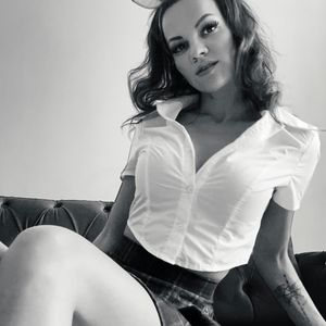 ElsaLunna Profile picture - ElsaLunna