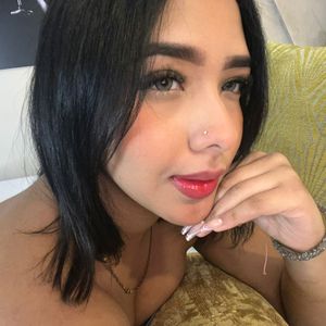 Hilary Queen Profile picture - Hilary Queen