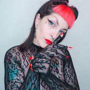 Emily Doomed Profile picture - Emily Doomed