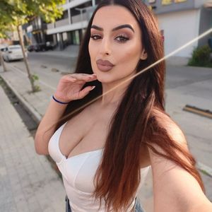 VallerieJones Profile picture - VallerieJones