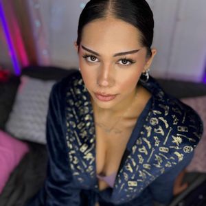 Lorashines Profile picture - Lorashines