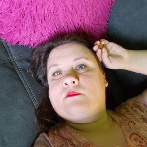 livialarosa Profile picture - livialarosa