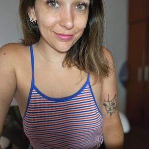 Profile picture - Claire Domina