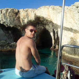 Albert Profile picture - Albert