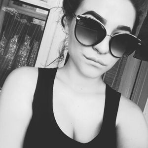 Swet_Tanya Profile picture - Swet_Tanya
