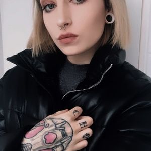 Profile picture - savage_kitty