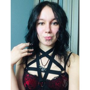 darkQuenn Profile picture - darkQuenn