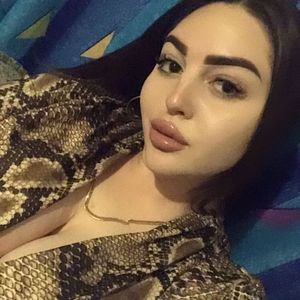 HotQueen Profile picture - HotQueen