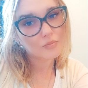 AlessiaQuinn Profile picture - AlessiaQuinn