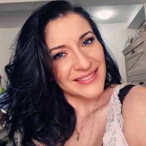 AishaHazell Profile picture - AishaHazell