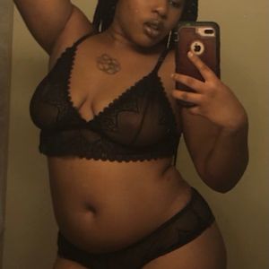 EbonyFantasy Profile picture - EbonyFantasy