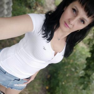 LaviniaNel Profile picture - LaviniaNel