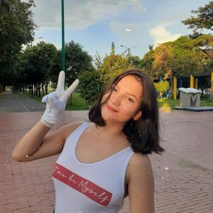 Lily Brownn Profile picture - Lily Brownn