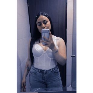 Model - Clarissewish squirt