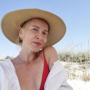 Model - DreamTasteLady ass