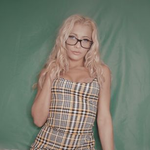 LoraliLynn humiliation Model - LoraliLynn humiliation