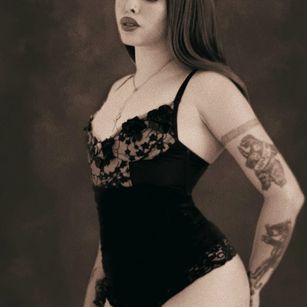 crystal rosa dom Model - crystal rosa dom