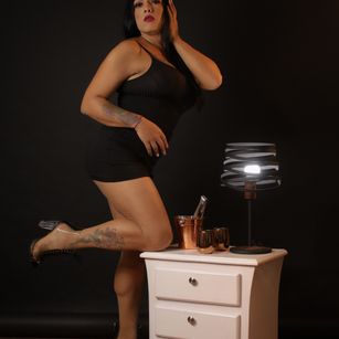 Model - Katty Rose latina