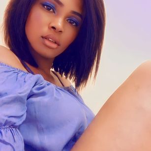 xPeaches21x tall Model - xPeaches21x tall