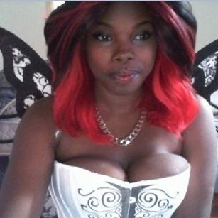 Model - Lucy_LatelyLIVE goddess