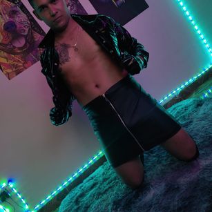 Model - Henrique_Latx bdsm