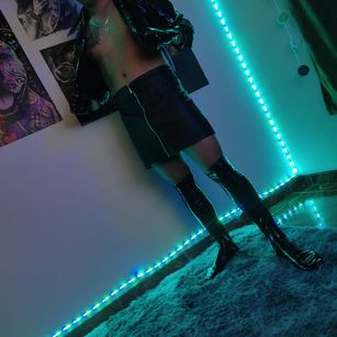 Model - Henrique_Latx masturbacion