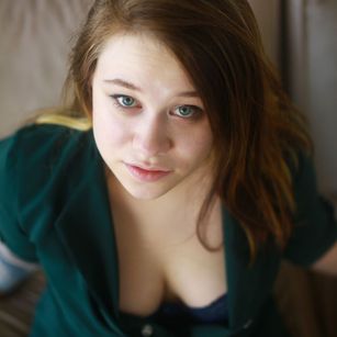 Model - Nessa Greyrat anal